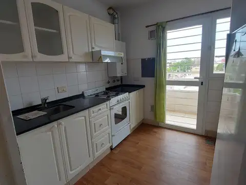 Departamento en venta de 2 dormitorios y 2 baños en San Lorenzo centro - Santa fe