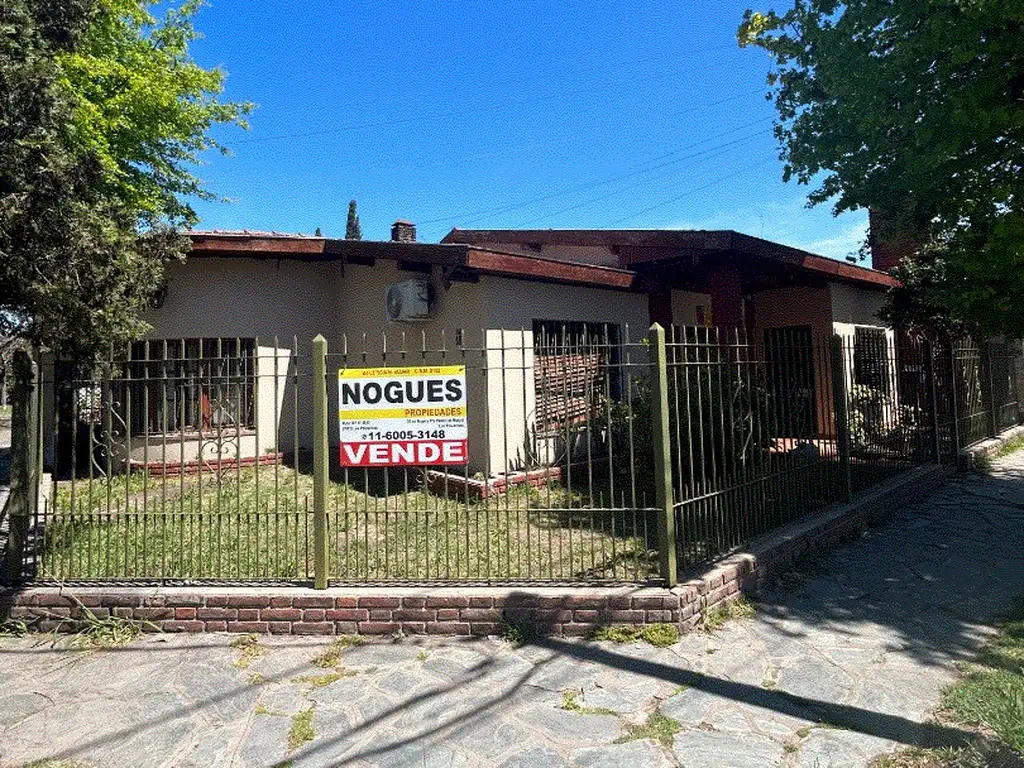 CASA EN VENTA