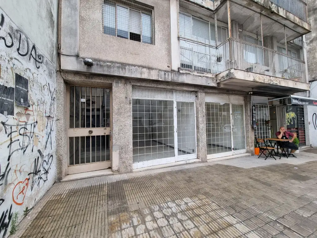 Local comercial en alquiler de 16m2 en Maipu 500