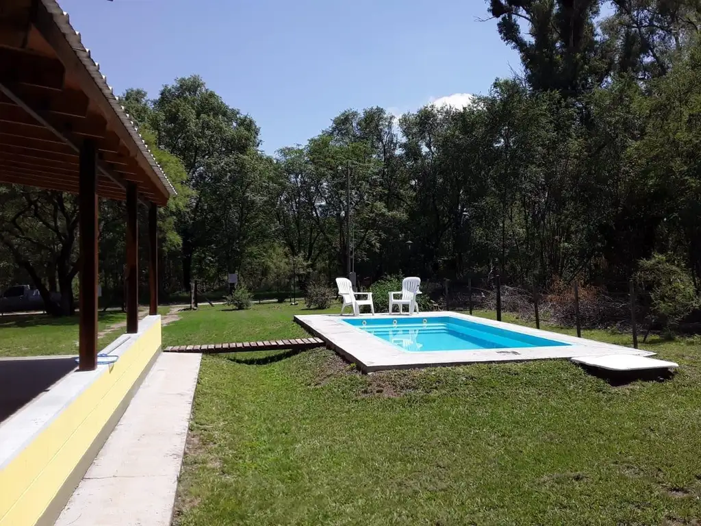 Casa en venta - 2 Dormitorios 1 Baño - Cochera - 710Mts2 - Villa Rumipal