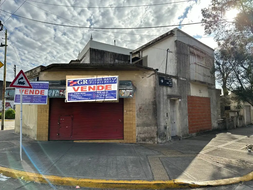 VENTA EN BLOCK UF1: LOCAL. UF2: DEPTO DE 2 AMB. UF3: DEPTO 3 AMB. MARIANO ACOSTA T GRAL F. RIVERA