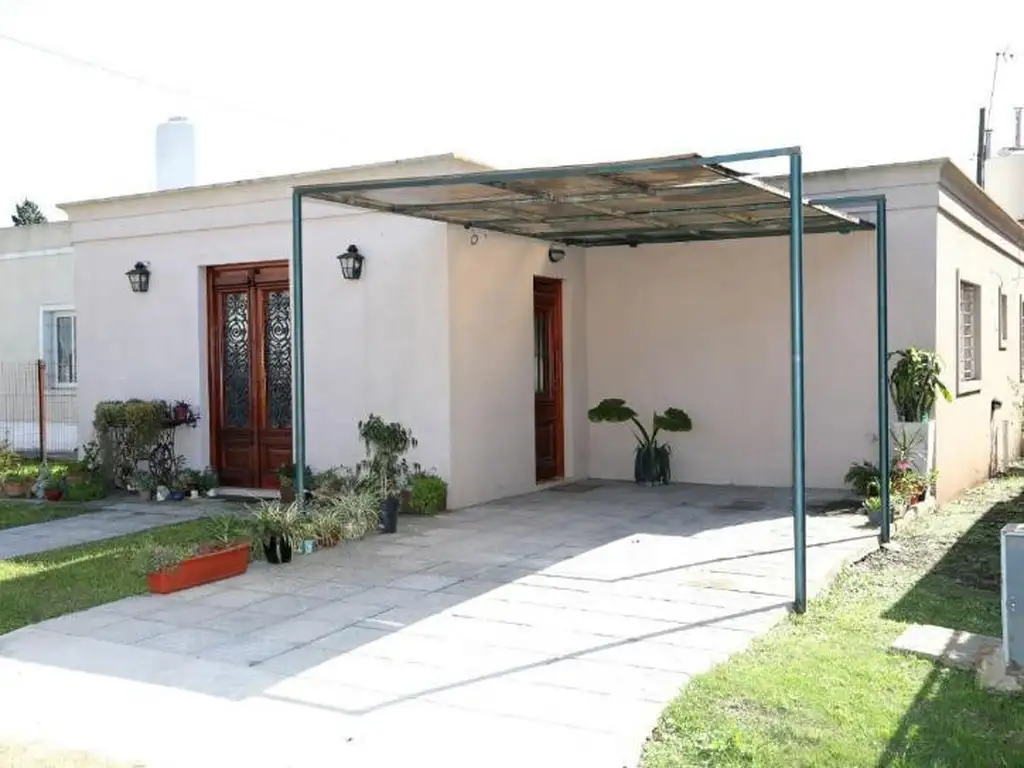 Venta Casa en Barrio Semi Cerrado Los Ceibos Matheu Escobar