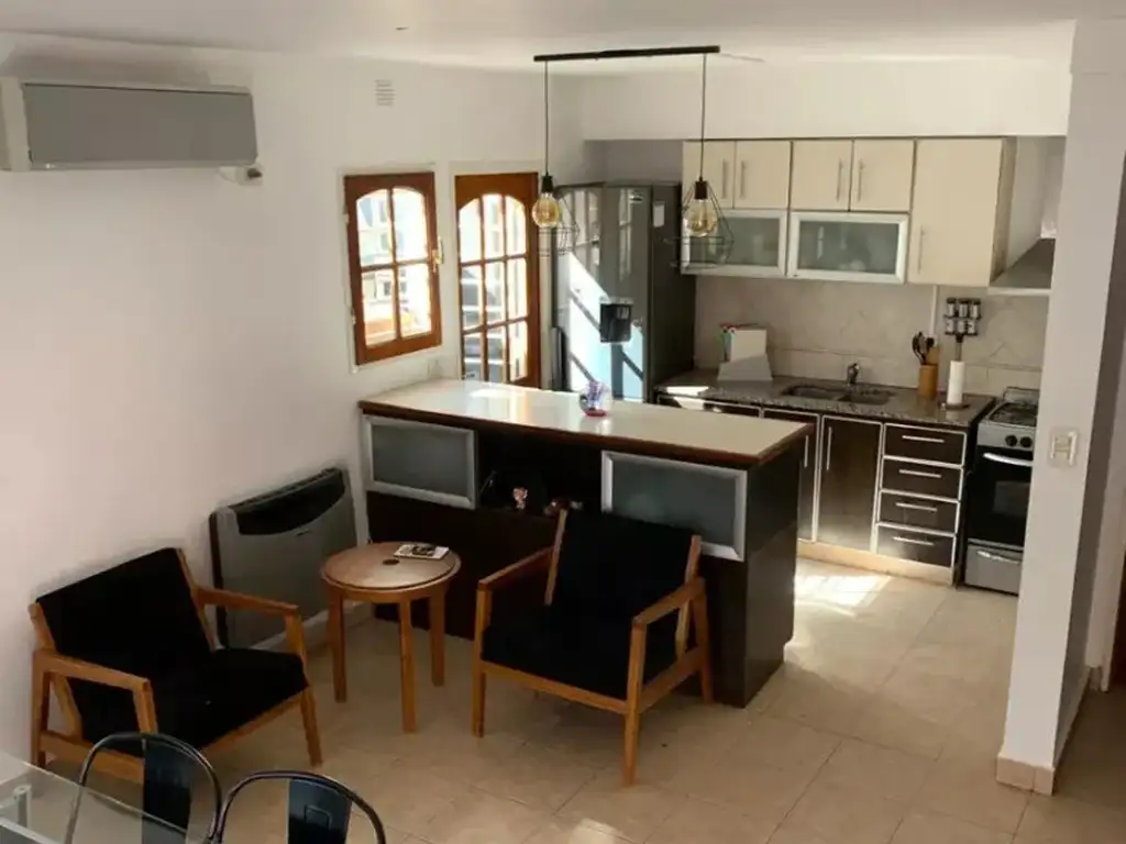 Venta - Hermoso Triplex 4 ambientes - Excelente estado