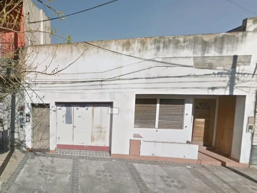 LOTE C/CASA 3 AMBIENTES C/GARAGE + GALPON -RESERVADO-