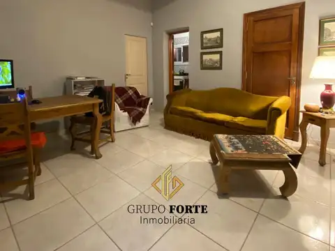 Casa PH en venta zona tribunales