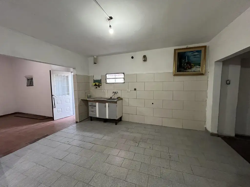 VENTA/PERMUTA - Casa de pasillo único - Bella Vista, Rosario