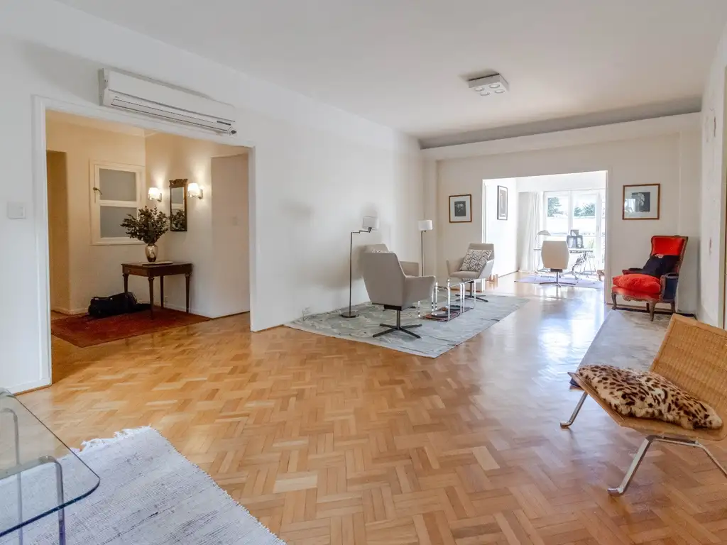 Venta Departamento 3 ambientes con Dependencia y Balcón en Palermo