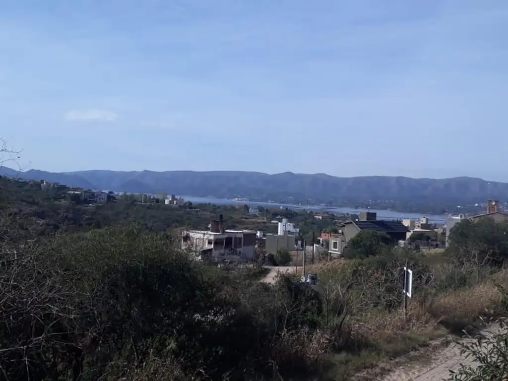 Terreno con vista eterna al lago Barrio Villa del Lago