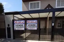 Casa - Venta - Argentina, La Matanza - FLORENCIO VARELA 600