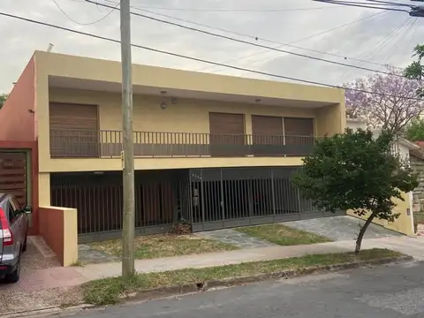 Casa de 4 dormitorios RETASADA