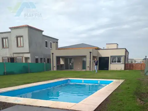 Venta de Casa en Santa Elena - Foto 0