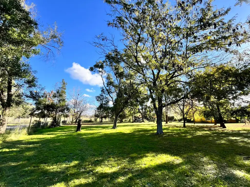 LOTE EN Bº SANTA BRIGIDA: Lote esquina con vista al campo