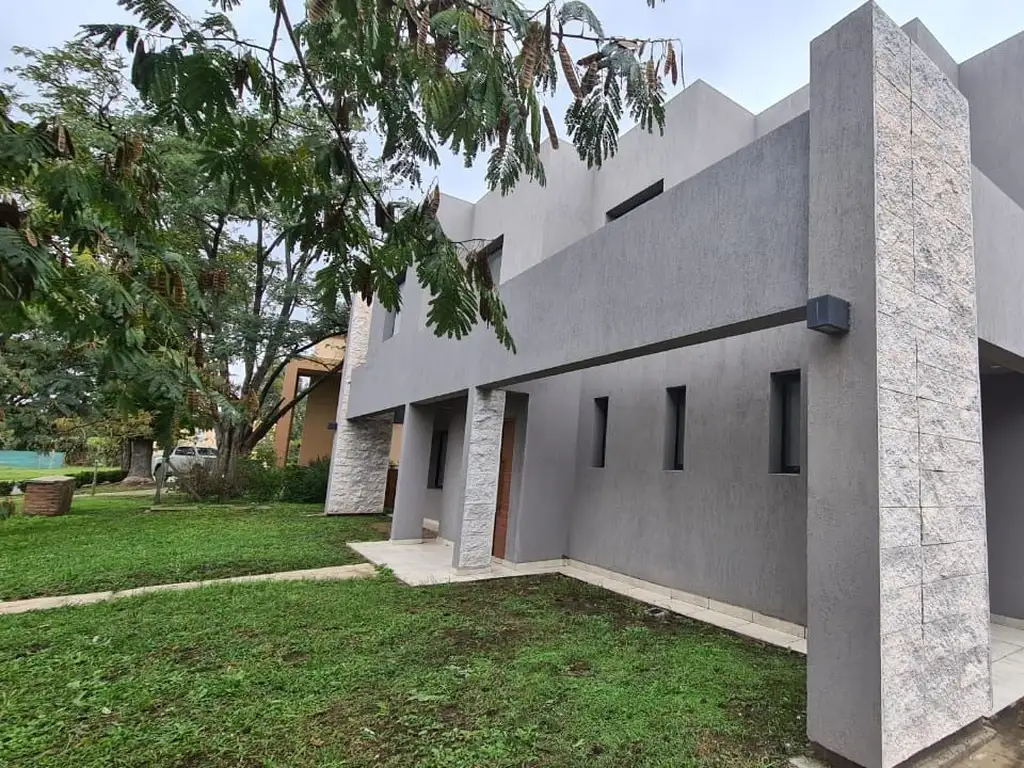 CASA EN VENTA EN SAN MATIAS