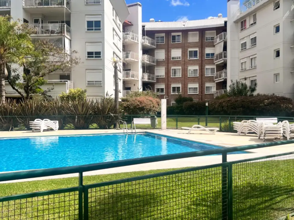 Departamento en venta 3 ambientes talar de Martínez.