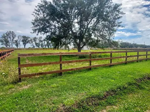 Terreno de 1200 m2 a laventa a 50 mts de la laguna