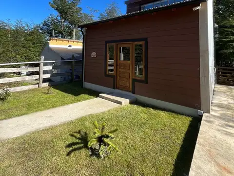 CASA CON IMPORTANTE TERRENO EN ZONA PRIVILEGIADA