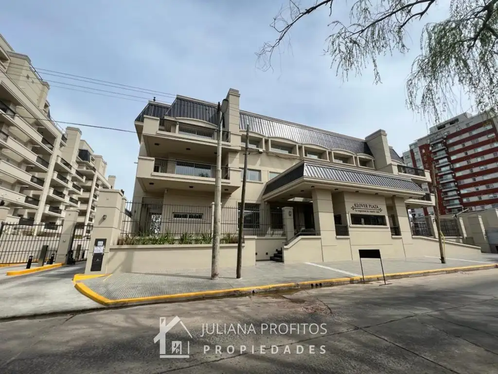 Excelente departamento 2 ambientes en venta-Bernal