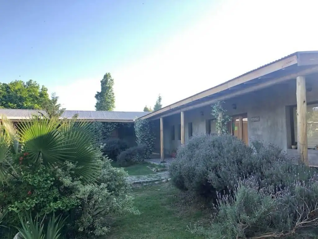 Casa - Venta - Argentina, Maipú - Montecaseros 3500