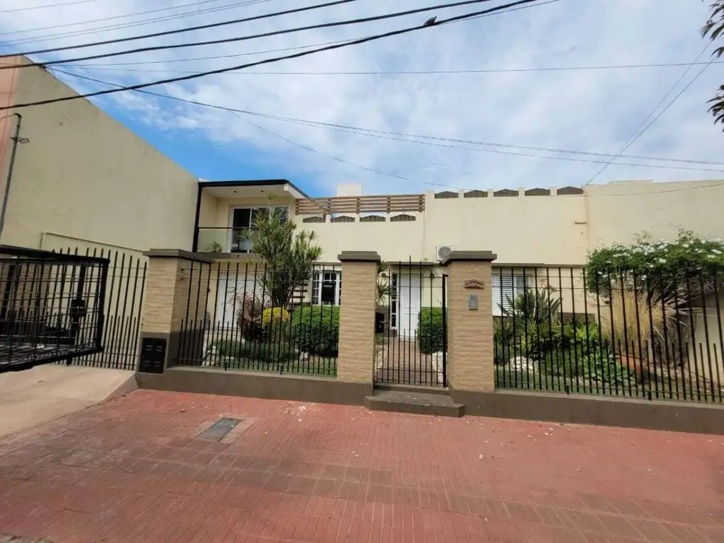 Se vende casa en Rafaela - barrio San Martín