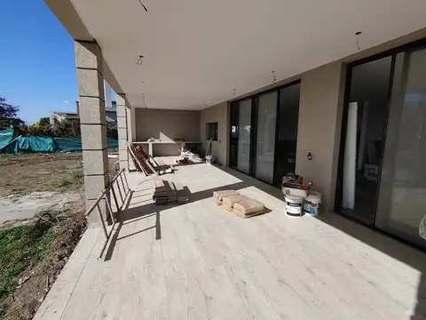Casa en Venta con cochera