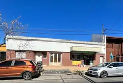 Casa en Venta en La Plata [Cod: 1164-8144]