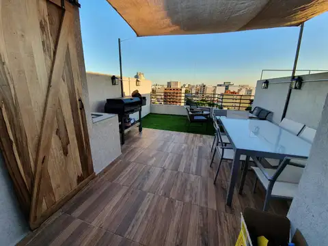 Departamento con terraza en Villa del Parque