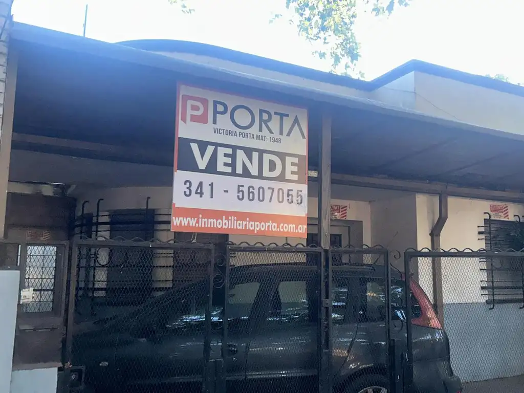 Venta Casa A Reciclar frente al polo tecnológico - Saladillo, Rosario