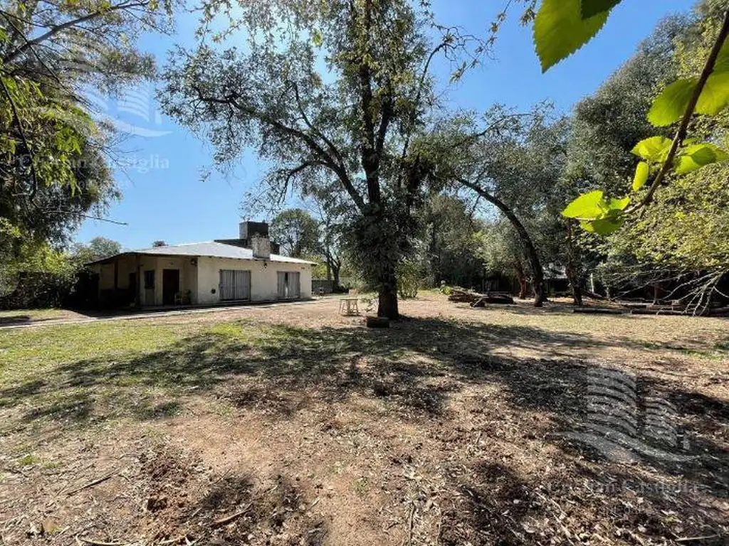 Casa en  Venta de 3 ambientes en Benavidez