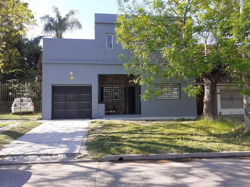 Casa de 5 ambientes en Venta ubicada en Corrientes 2400