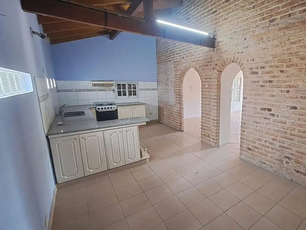 VENTA DPTO EN DUPLEX 4 AMBIENTES EN VILLA DE MAYO