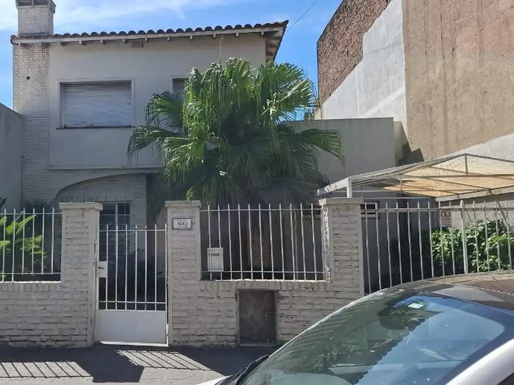 CASA EN VENTA - 5 ESQUINAS - HURLINGHAM