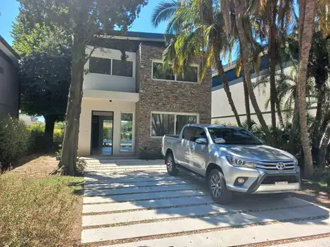 CASA en VENTA en VILLA ELVIRA - PACHECO a ESTRENAR 