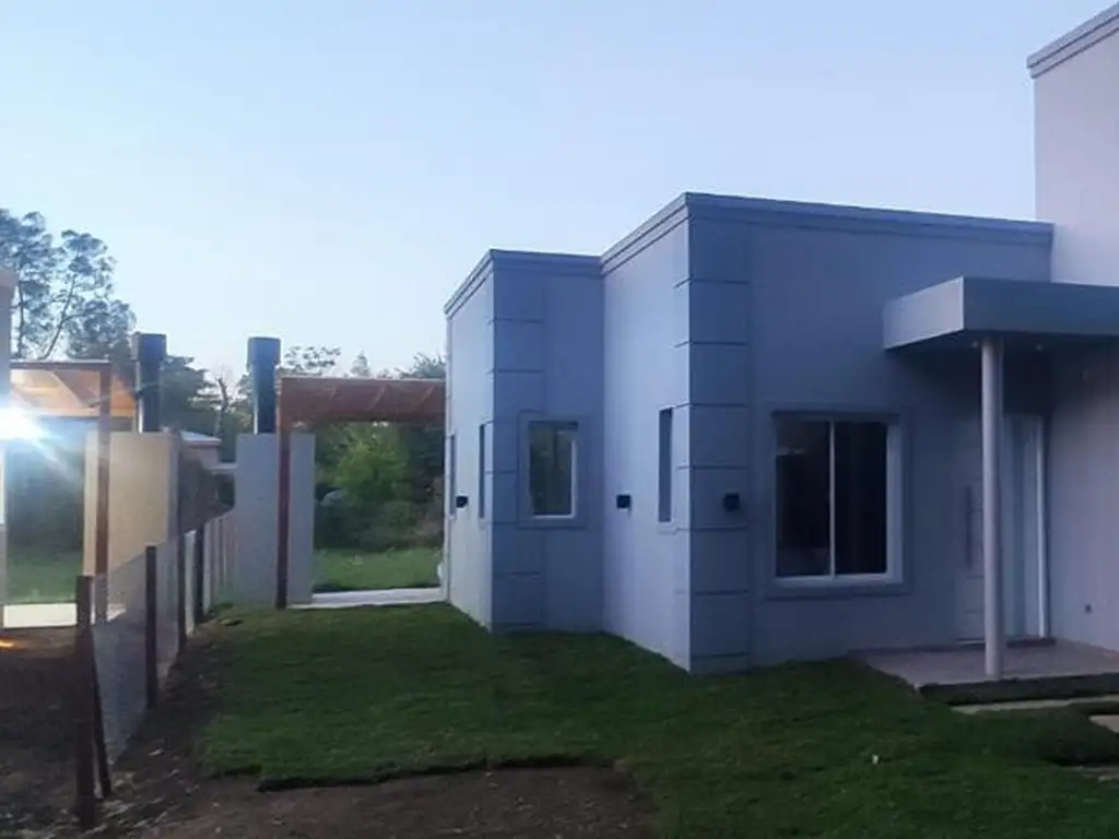 Casa En Venta Barrio Escobar De La Ribera