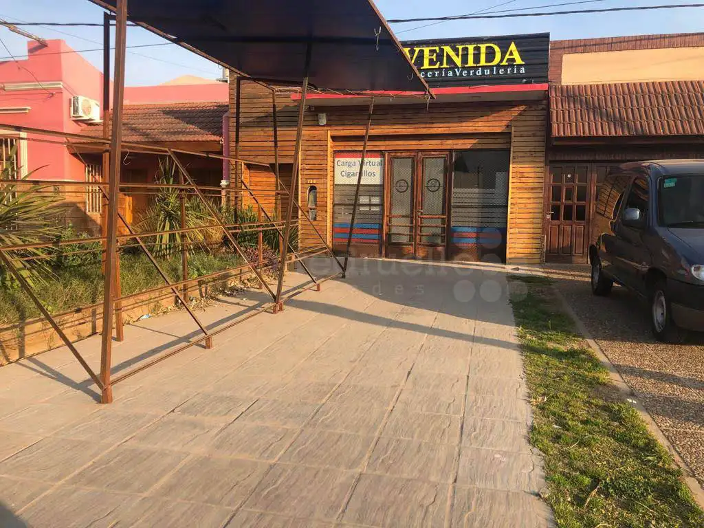 Local - Venta - Argentina, CHASCOMUS - AVENIDA PRESIDENTE ALFONSIN 738