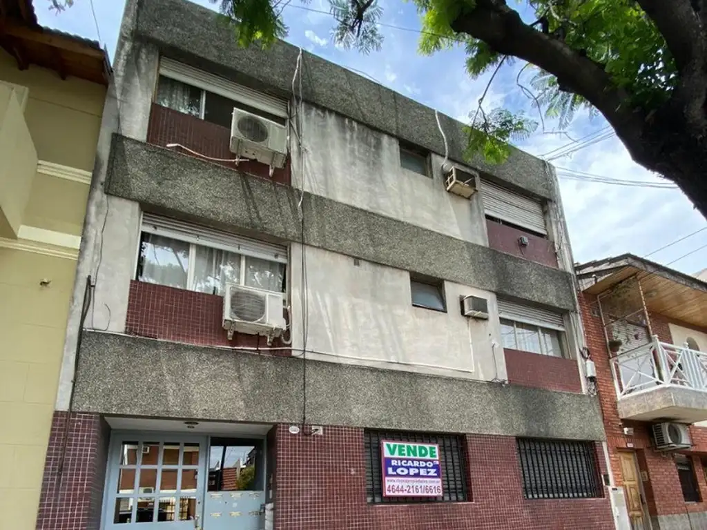 Dos ambientes PB Con patio, ZONA LINIERS