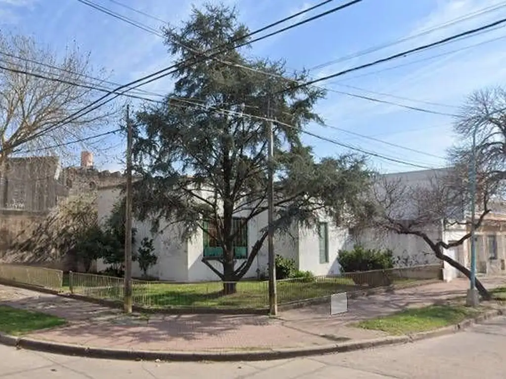 Casa - Venta - Argentina, Rafaela - Uruguay 200