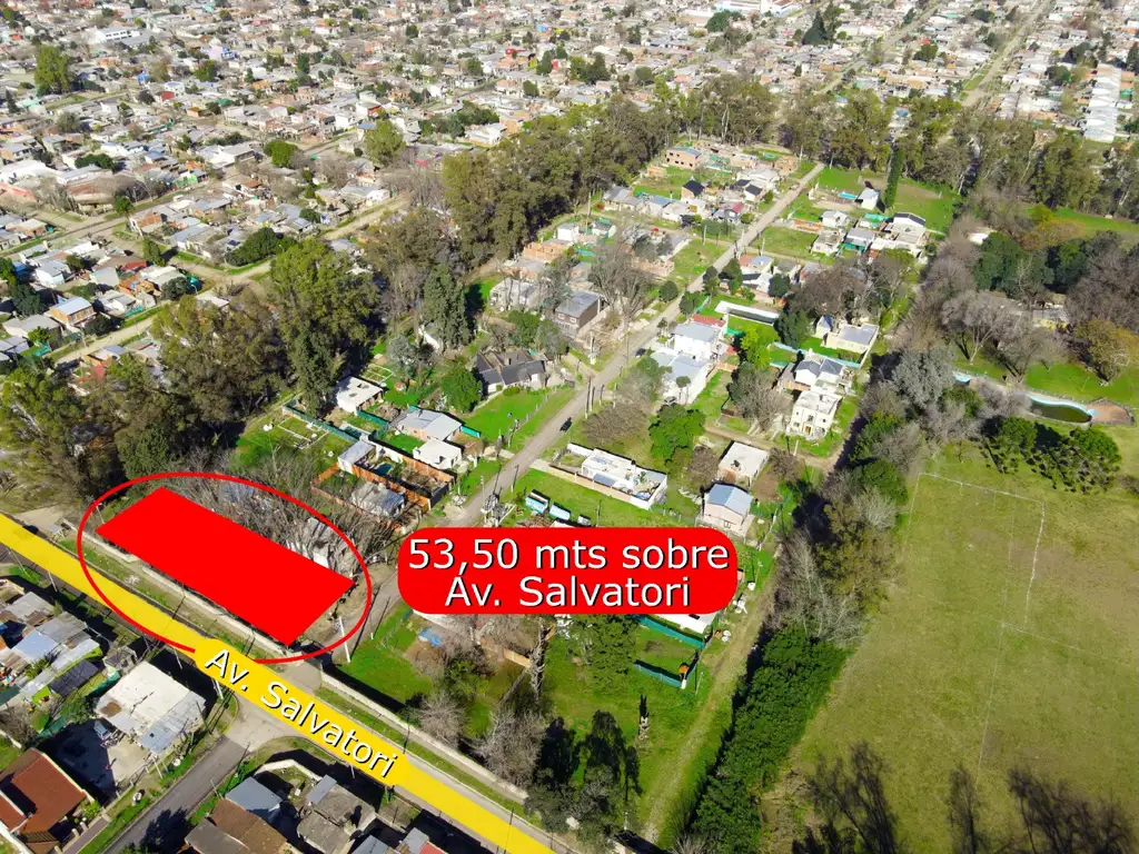 Venta 900 m2 sobre sobre asfalto con anticipo de dólares 60.000 y cuotas.