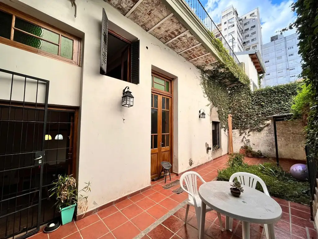 Casa de tres dormitorios con patio y terraza. 114,30 m2. Rosario, Barrio Abasto