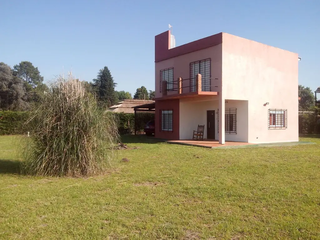 VENTA CASAQUINTA  4 AMB EXALTACION DE LA CRUZ