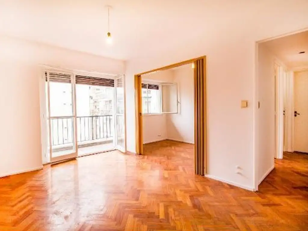 SEMIPISO DE 3 AMB C/BALCON - RENTA HASTA 2025