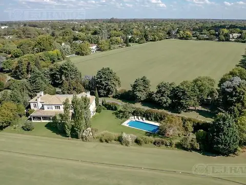 Vista sin límites. Exclusiva casa en Tortugas Country sobre la cancha de polo. Golf, Polo en Pilar - Foto 0