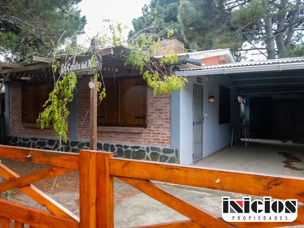 Casa: Rico e/Almafuerte y Cobo - C299