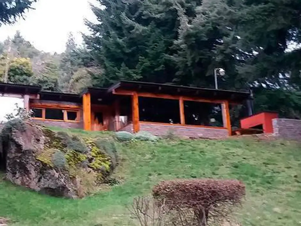 Casa - Península de San Pedro - Muy buena Casa con Vista al Lago