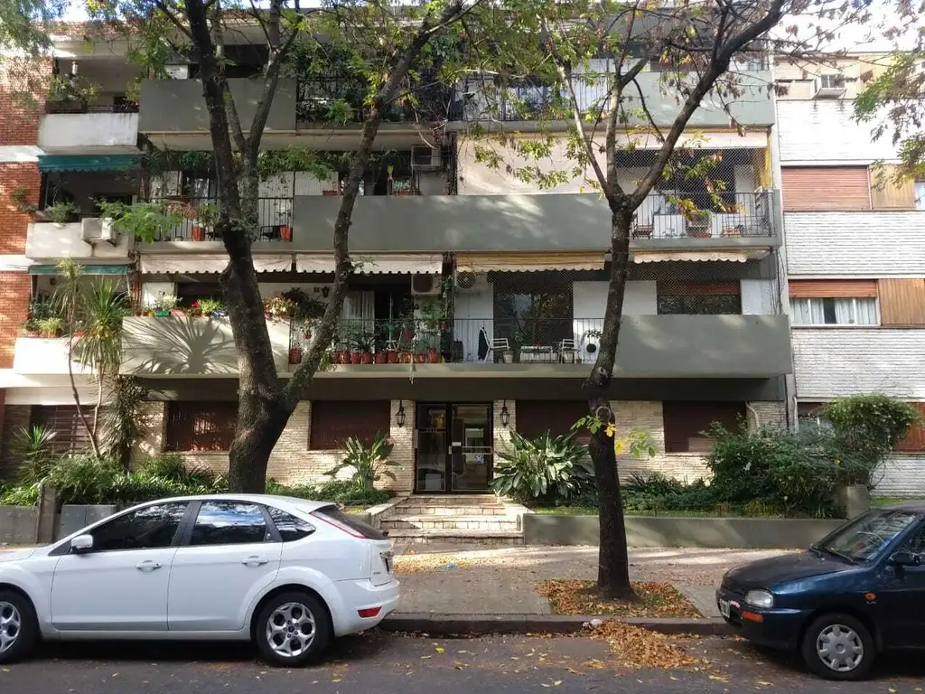 VENTA DEPTO. 3 AMB. CON PATIO. ZONA RESIDENCIAL.