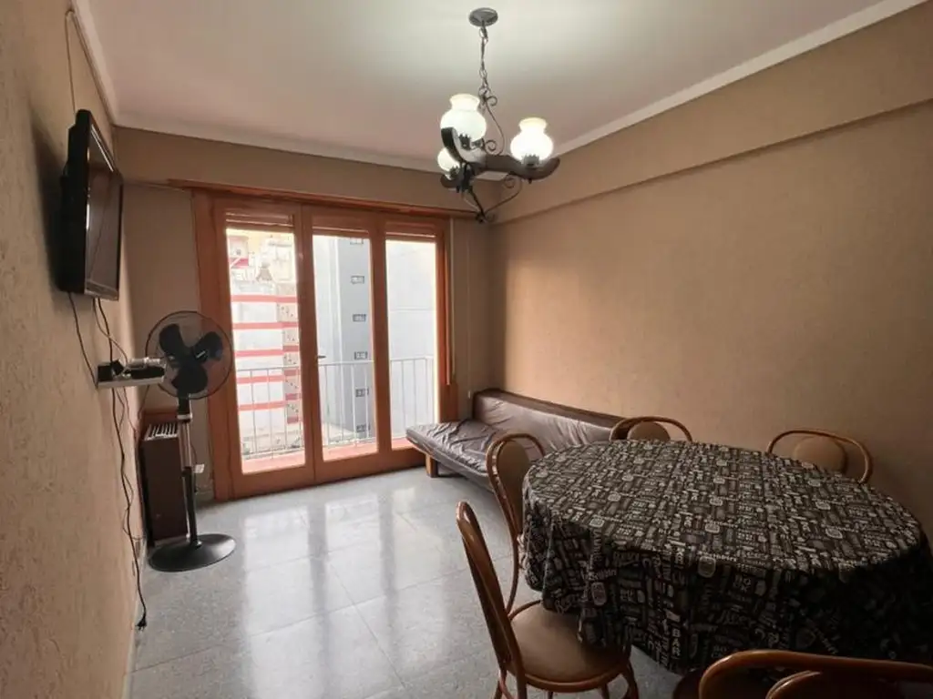 Departamento - Alquiler temporario - Argentina, Mar del Plata - FALUCHO 1400