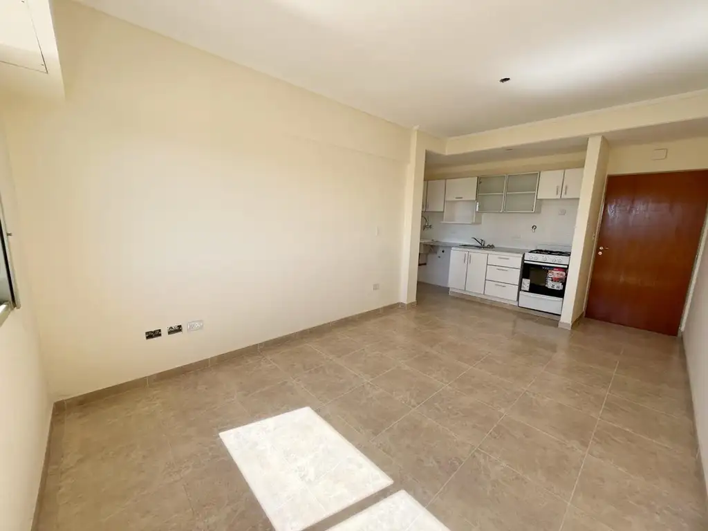 DPARTAMENTO 2 AMBIENTES VENTA AVELLANEDA PISO 14