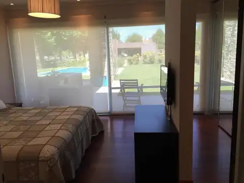 Casa en Venta con cochera