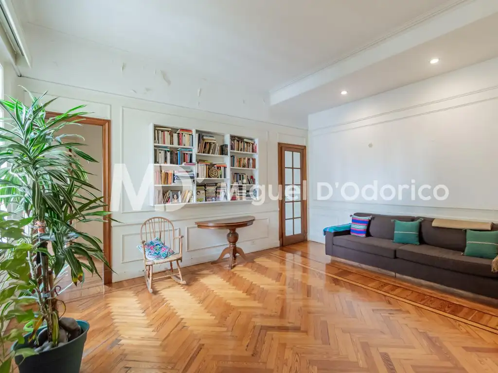 Venta departamento 3 ambientes con dependencia en Recoleta