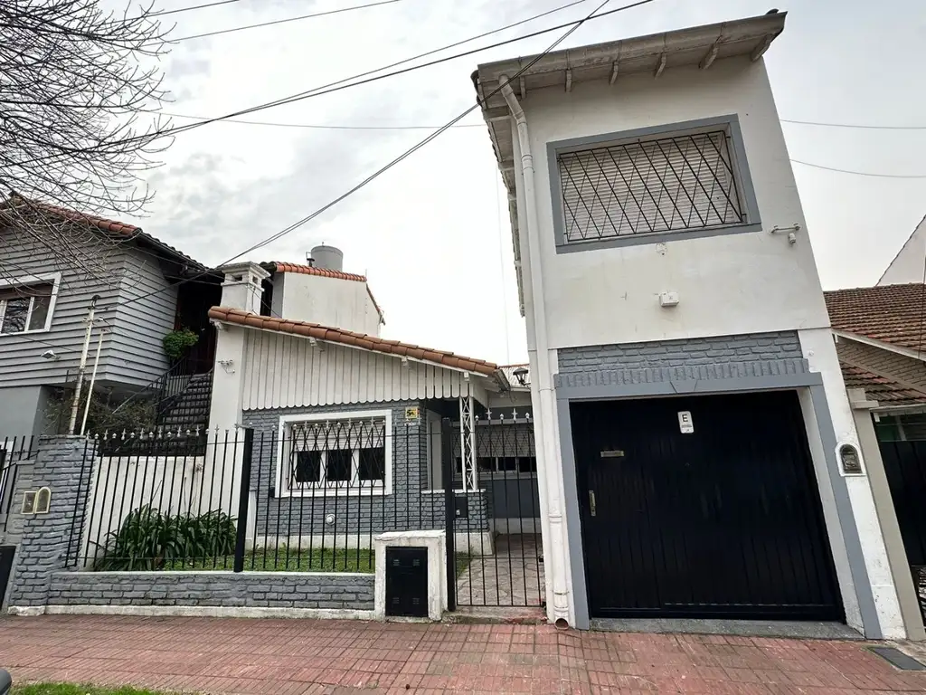 CHALET EN DOS PLANTAS