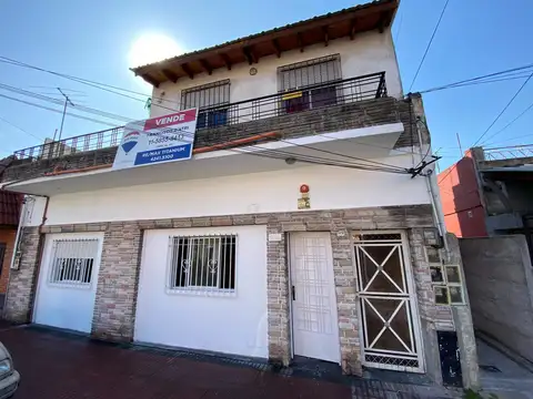 VENTA DE 2 PH EN BLOCK AL FRENTE OPORTUNIDAD!!! - Foto 0